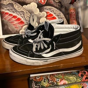 Vans Sk8 Mid. Size 10, used